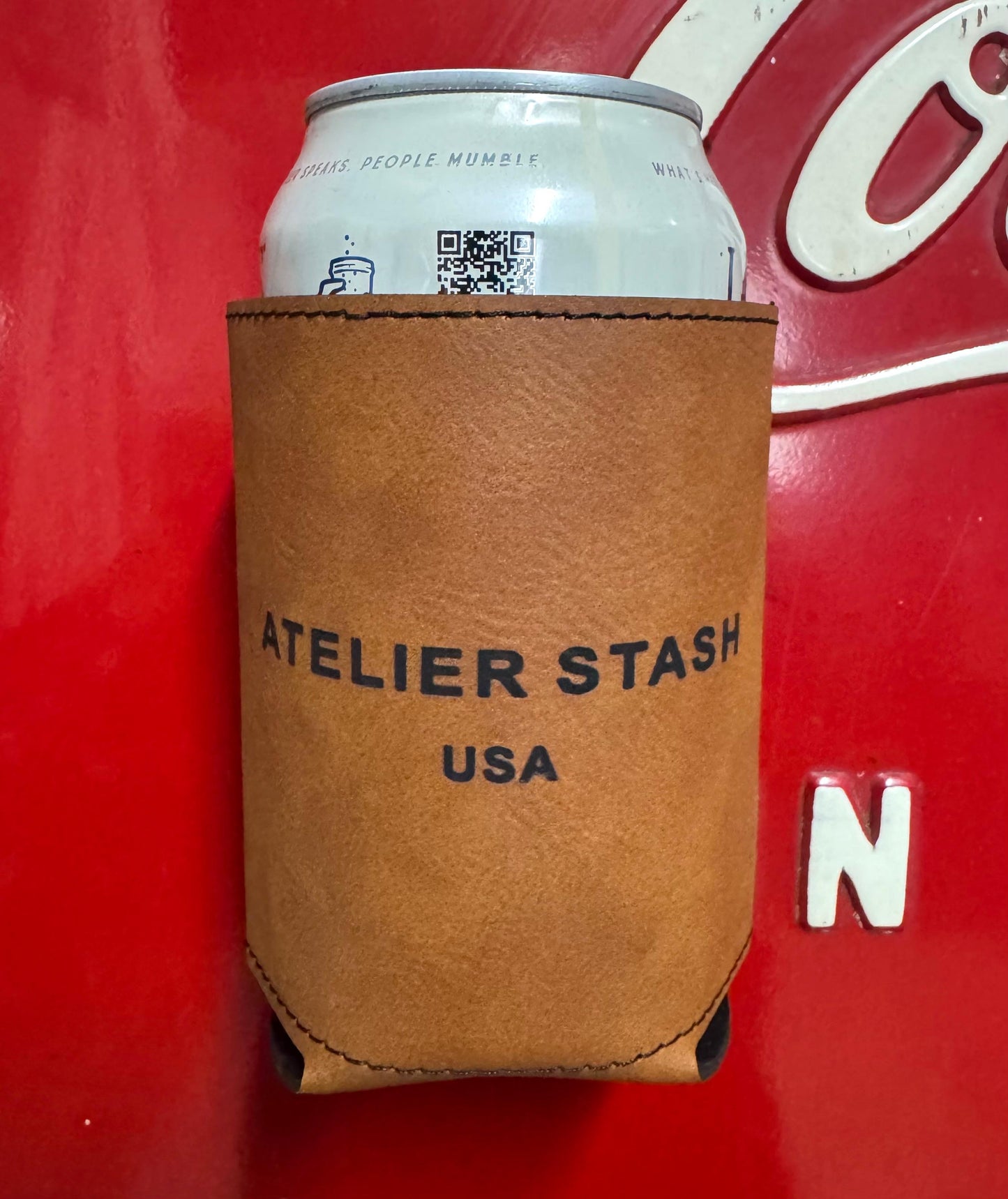 Atelier Stash Mangetic beverage cooler in vegan leather